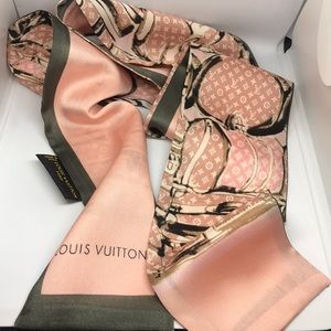 Louis vuttion (Womens) scarf